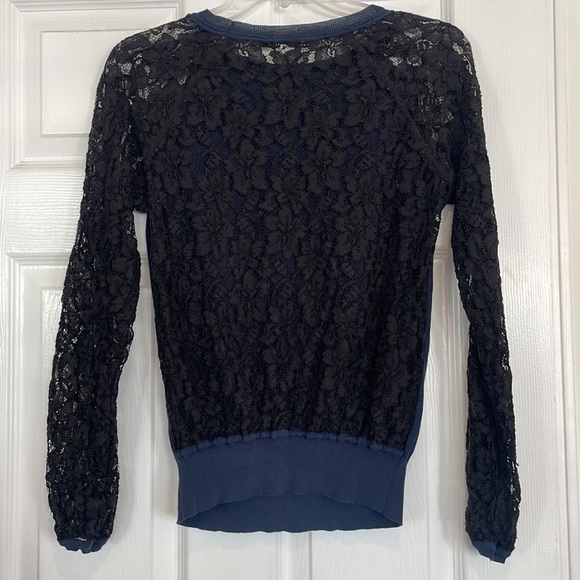 DVF Avani Lace silk-blend blouse - Picture 8 of 8